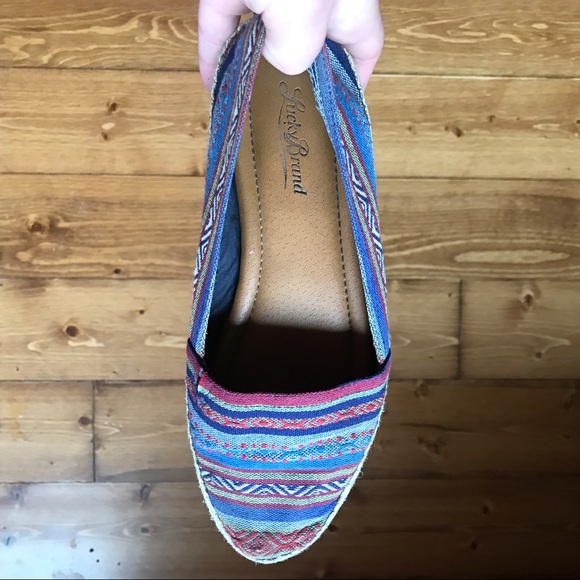 Lucky Brand boho striped flats— size 7.5 - Picture 5 of 8